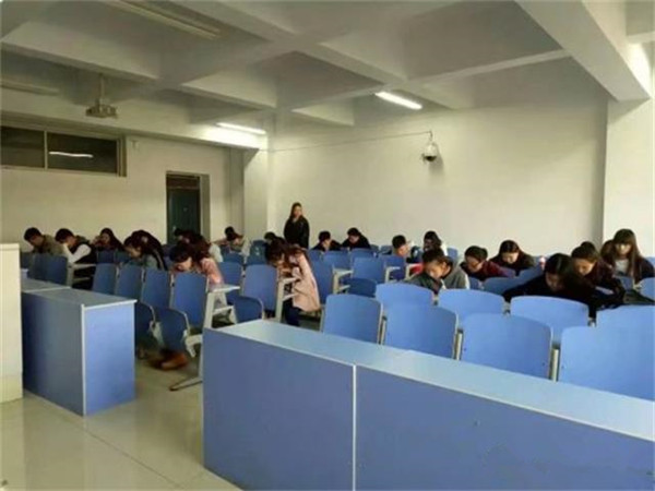 胜天堂际-胜天平台「成绩优美生涯」