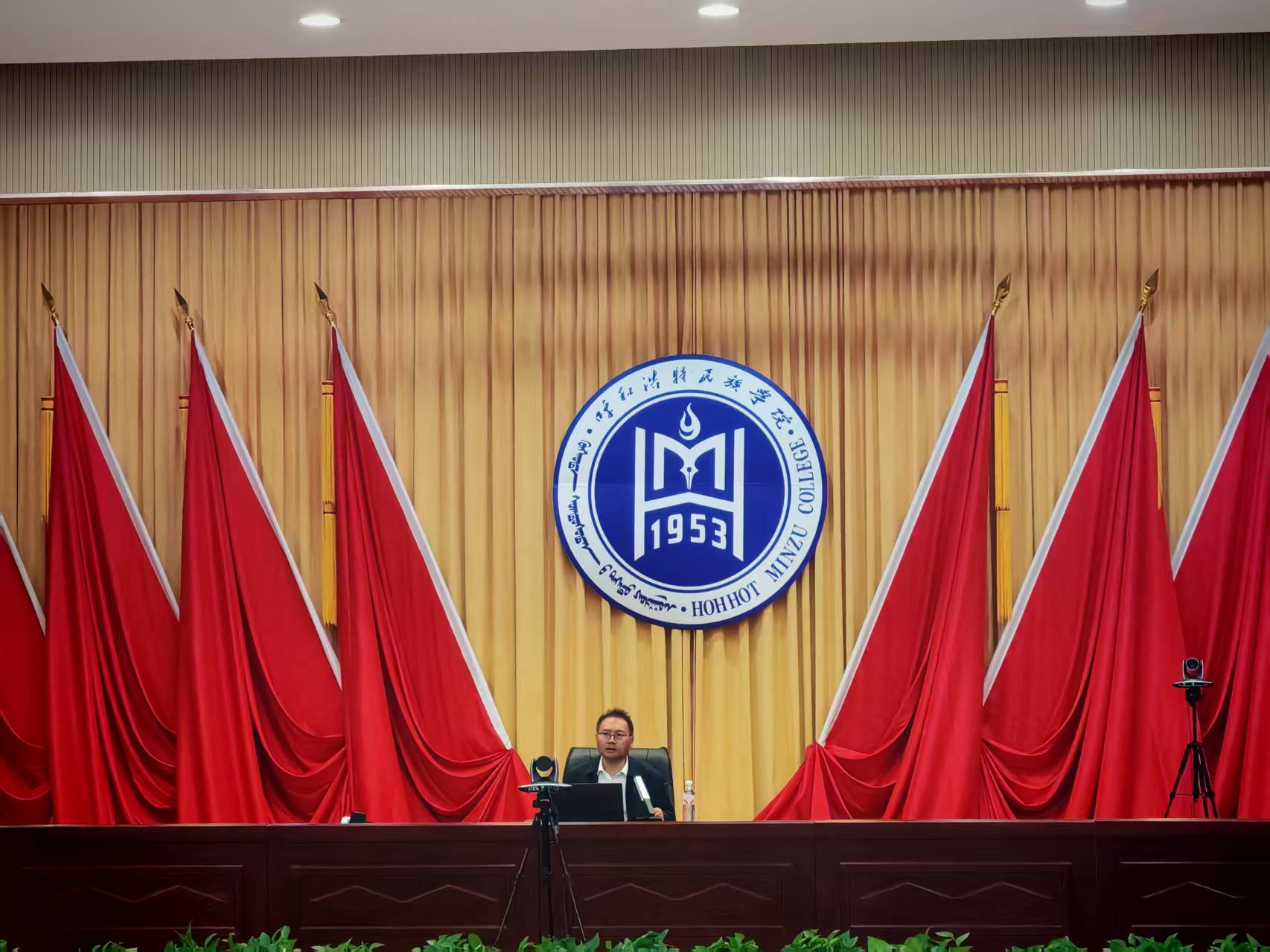 胜天堂际-胜天平台「成绩优美生涯」