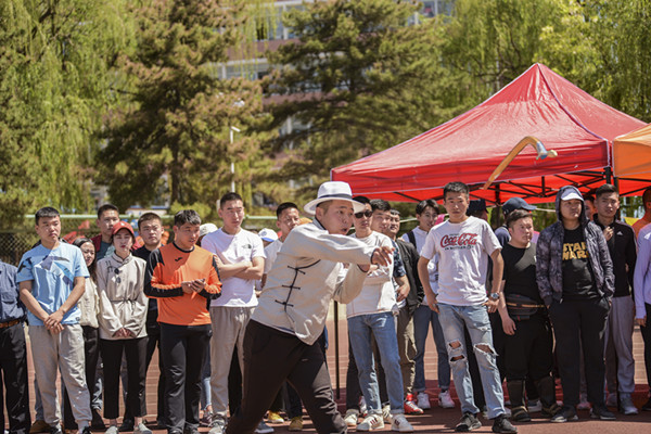 胜天堂际-胜天平台「成绩优美生涯」