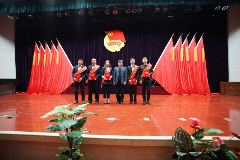 胜天堂际-胜天平台「成绩优美生涯」