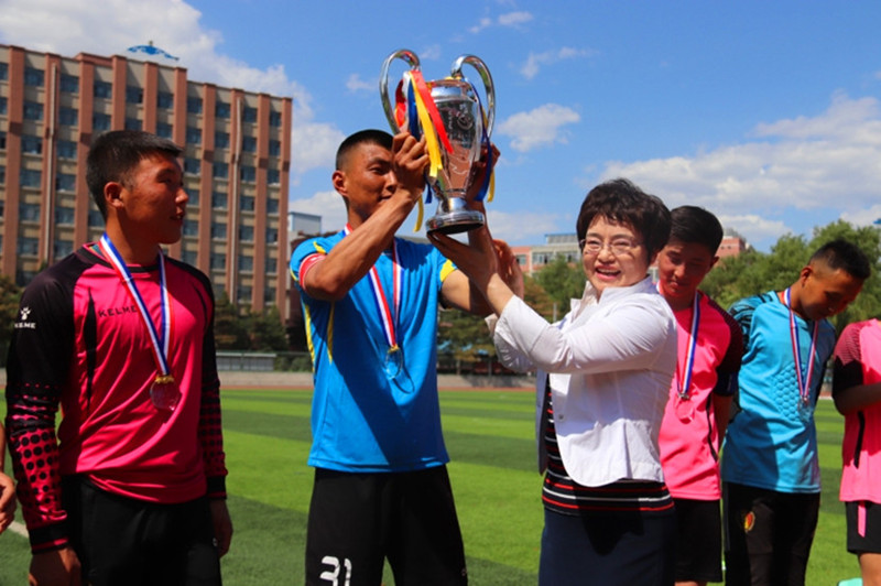 胜天堂际-胜天平台「成绩优美生涯」