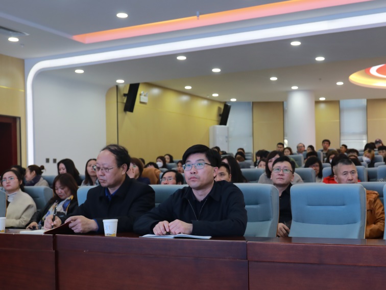 胜天堂际-胜天平台「成绩优美生涯」