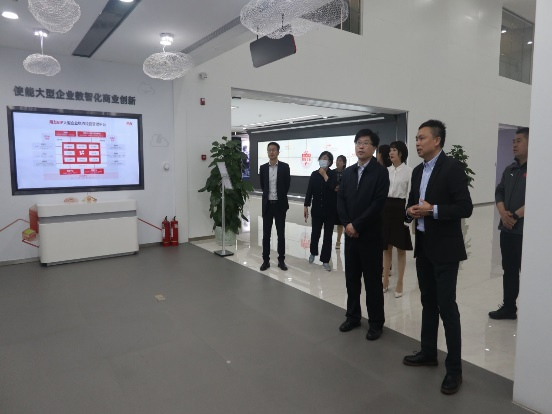 胜天堂际-胜天平台「成绩优美生涯」