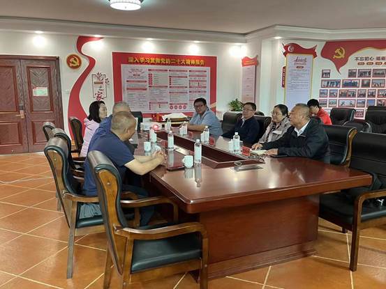 房间里的餐厅形貌已自动天生