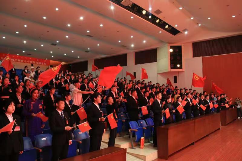 胜天堂际-胜天平台「成绩优美生涯」