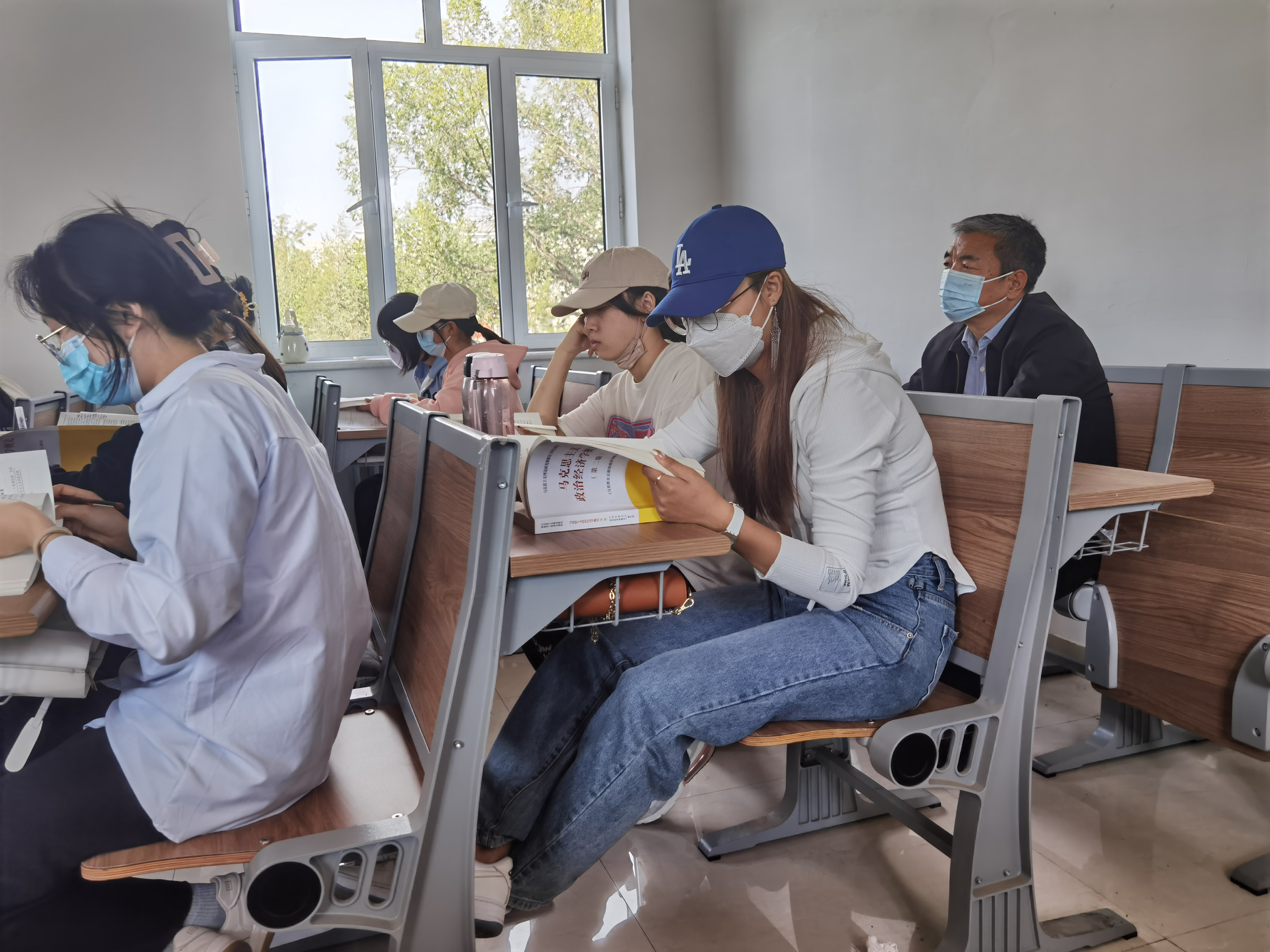 胜天堂际-胜天平台「成绩优美生涯」