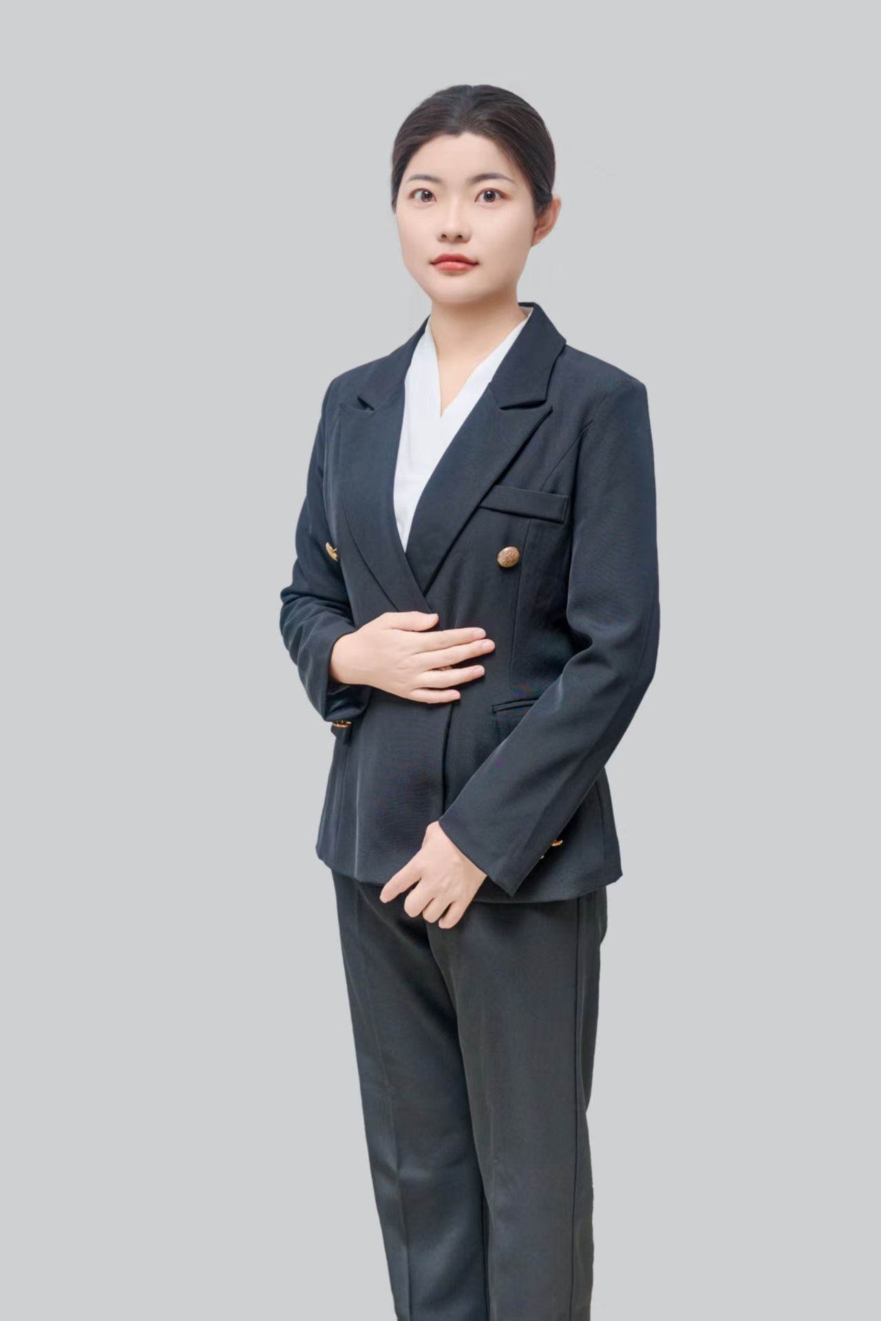 张伶娜小我私家简介