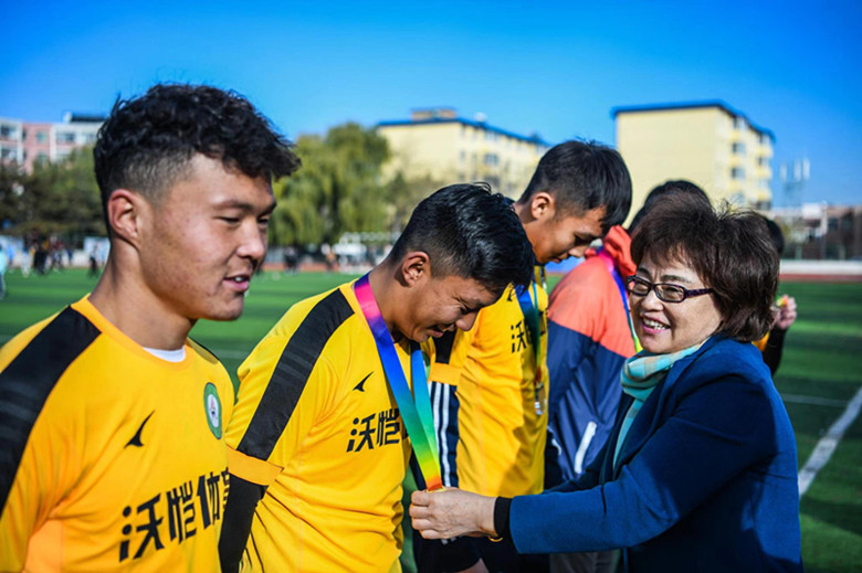 胜天堂际-胜天平台「成绩优美生涯」