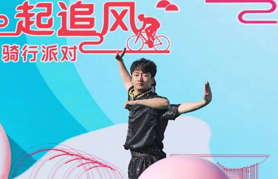 卡通人物中度可信度形貌已自动天生