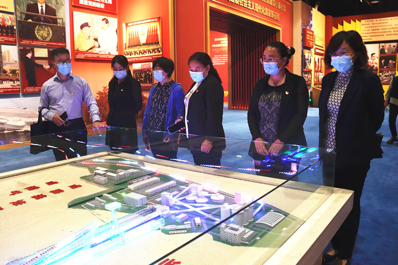 胜天堂际-胜天平台「成绩优美生涯」