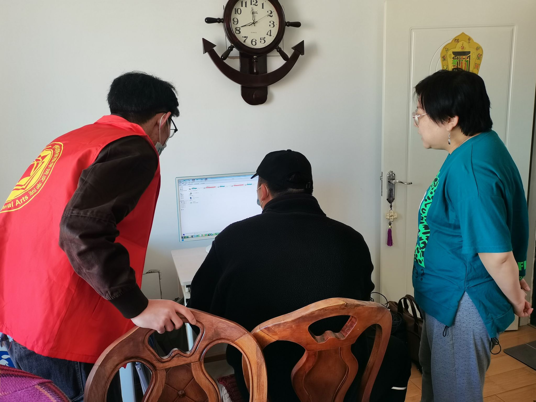 2023年学生党支部“学习雷锋”主题党日运动